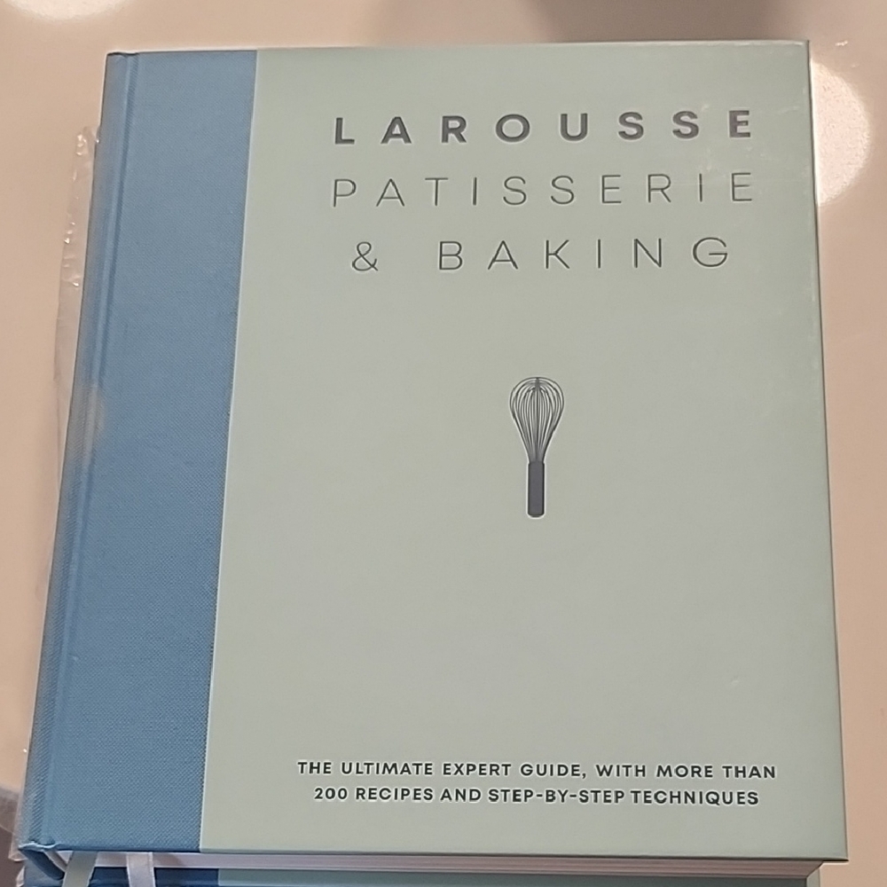 Patisserie & Baking Cookbook - Blue